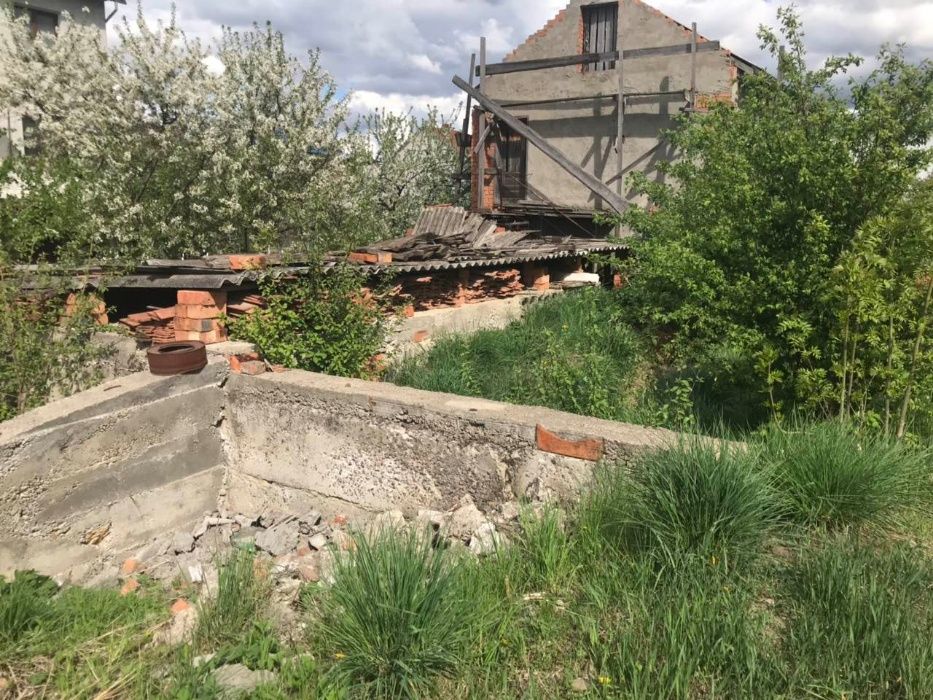 Земельный участок 11 соток г. Заставна