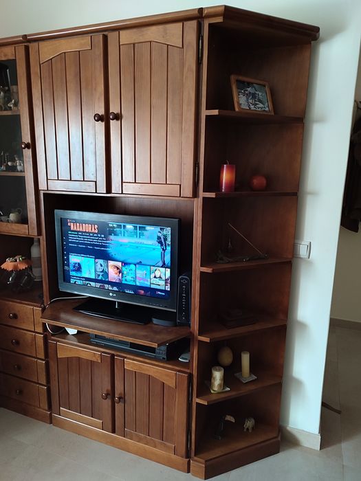 Móvel Sala com bar em cerejeira