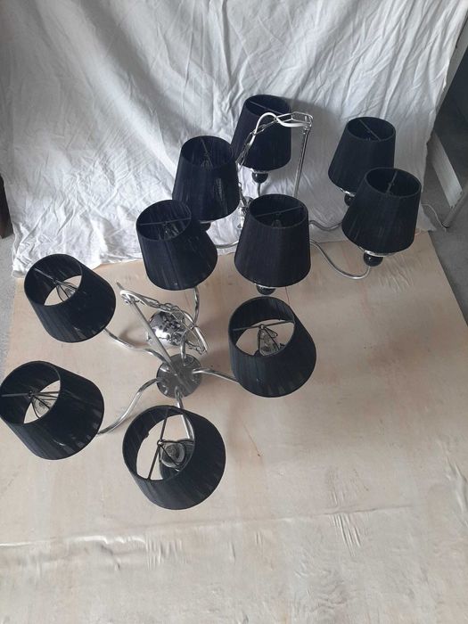 candeeiro de teto em metal e tecido