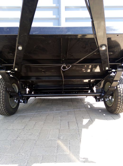 Купити двухосьовий легковий авто причеп Заводу Краз