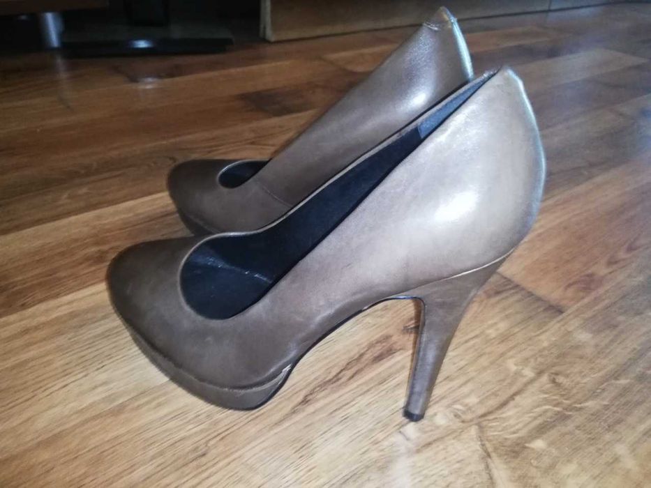 Eleganckie, brązowe buty firmy 5th Avenu rozm. 36