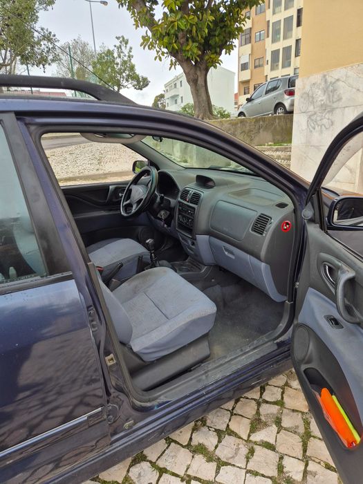 Mitsubishi Space Star 2001