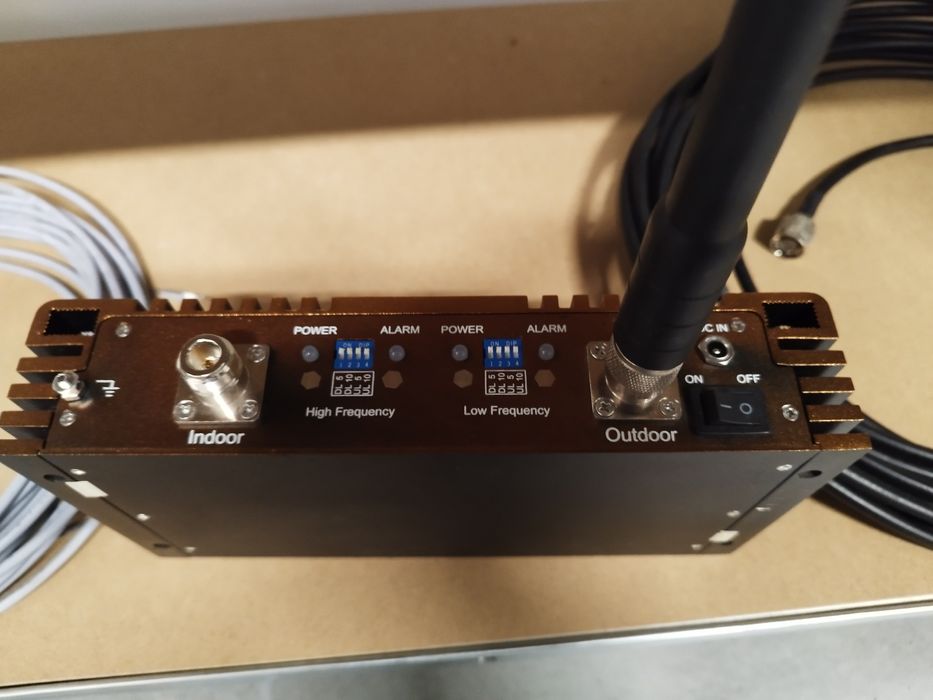 Wzmacniacz sygnału GSM Rosenfelt RF10B-EW + antena i przewód