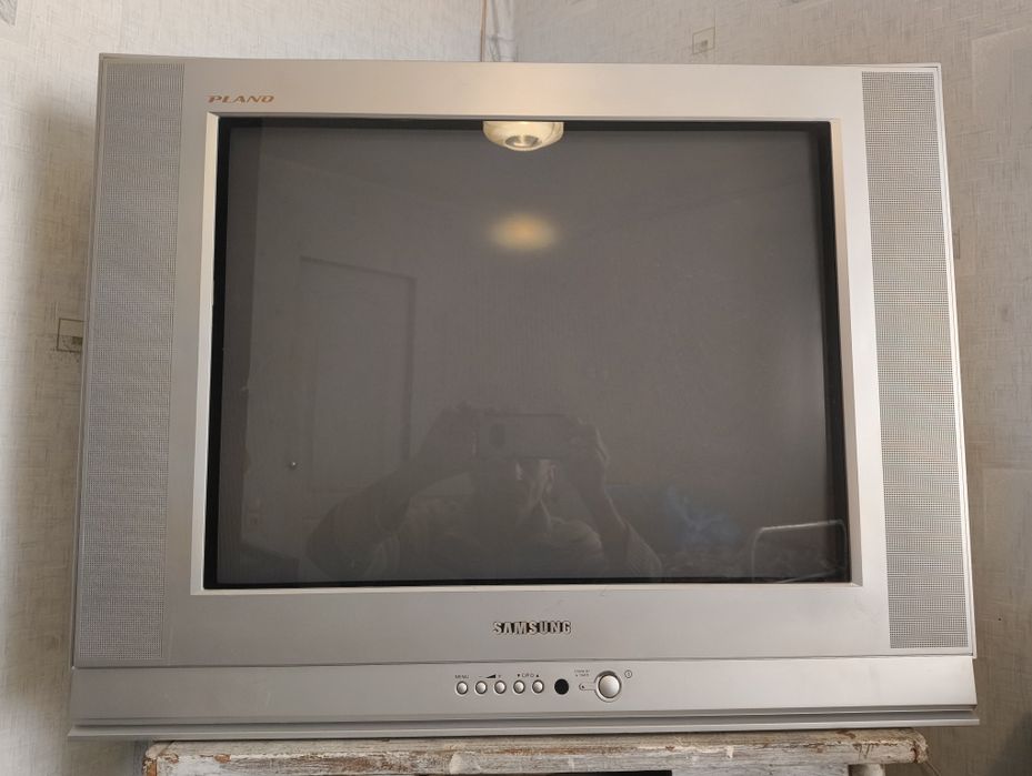 Телевизор Самсунг Plano