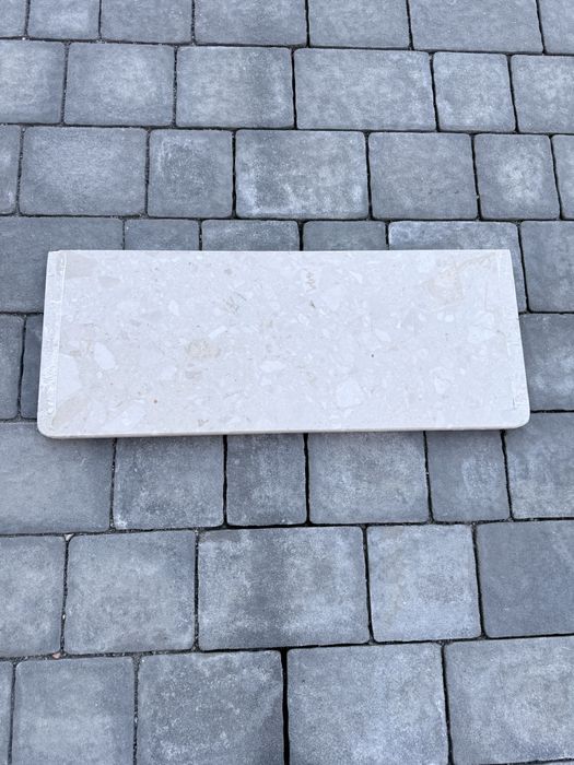 Parapet z konglomeratu botticino 62x25