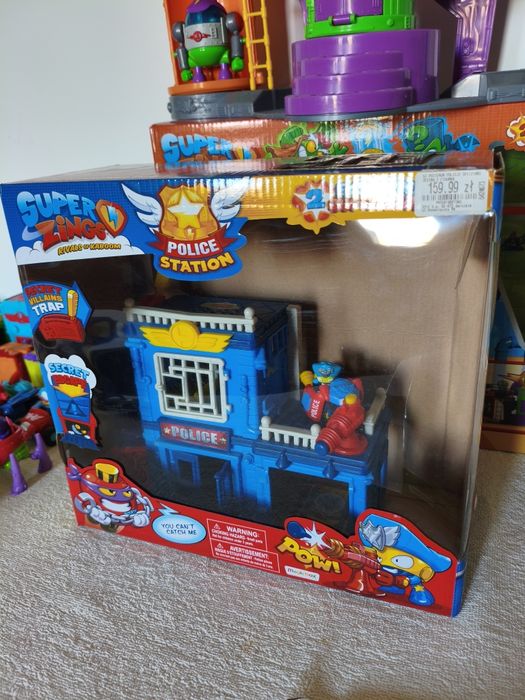 Posterunek policji zings.