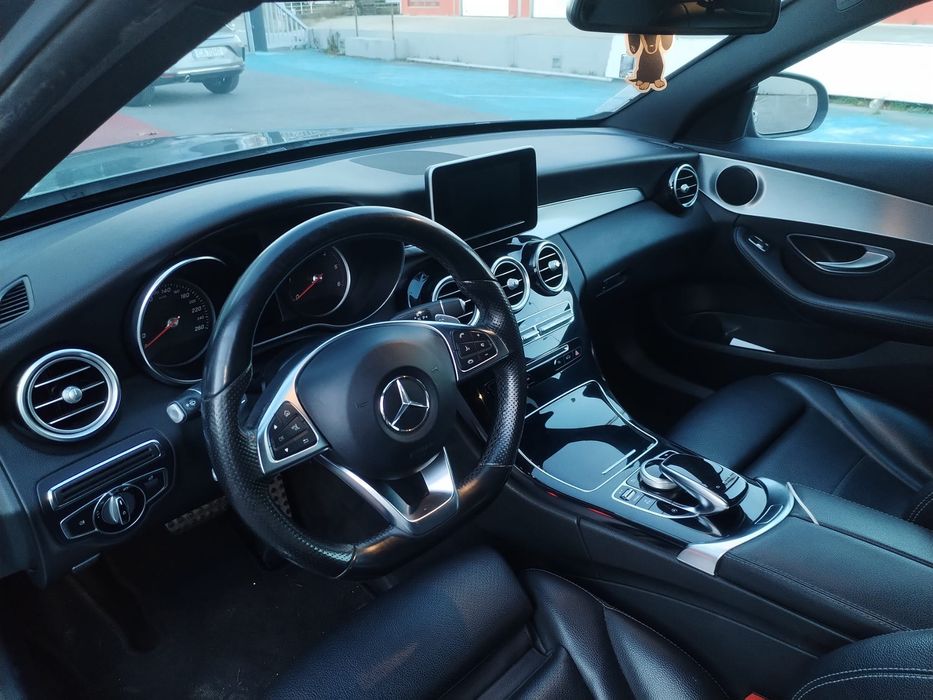 Mercedes-Benz C 180 — fotografia 6