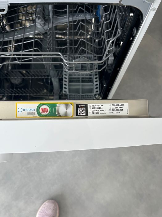 Máquina de Lavar a Loiça