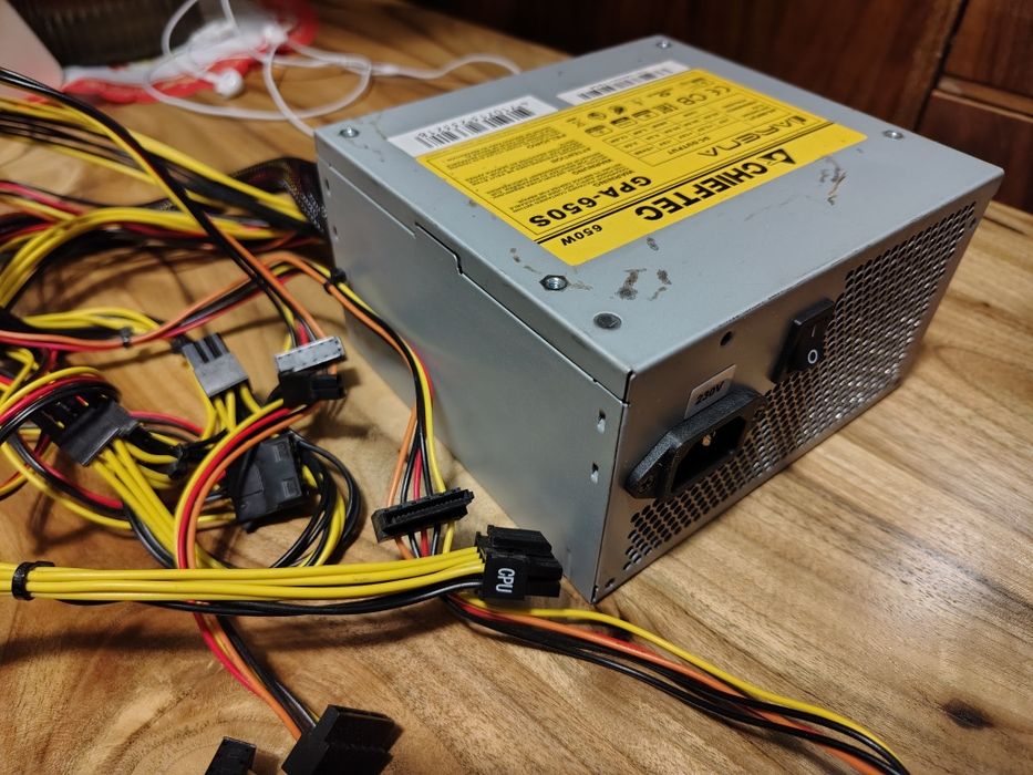 Блок живлення Chieftec 650W