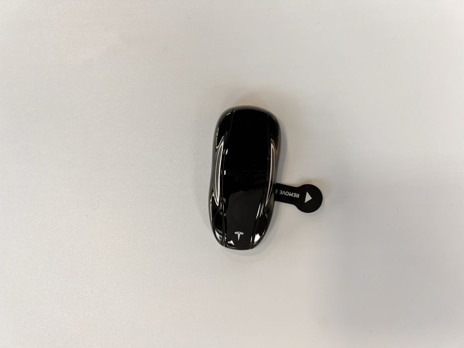 ОРИГІНАЛ!!! Ключ - МАШИНКА Tesla model 3/Y KEY FOB