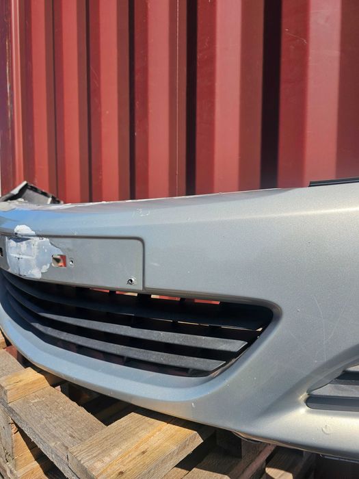 Zderzak Przód Opel Astra H GTC Spryski Kod Lakieru Z167