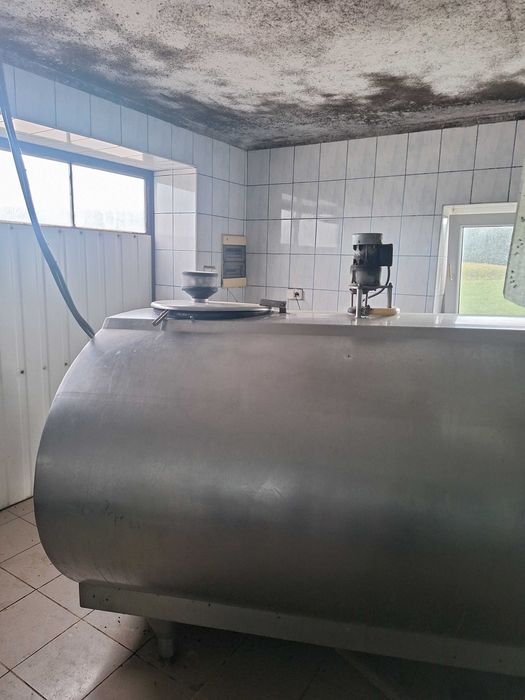 Zbiornik do mleka dojarka przewodowa