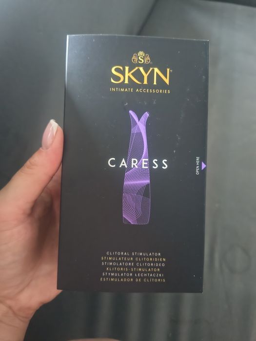 Skyn masażer nowy