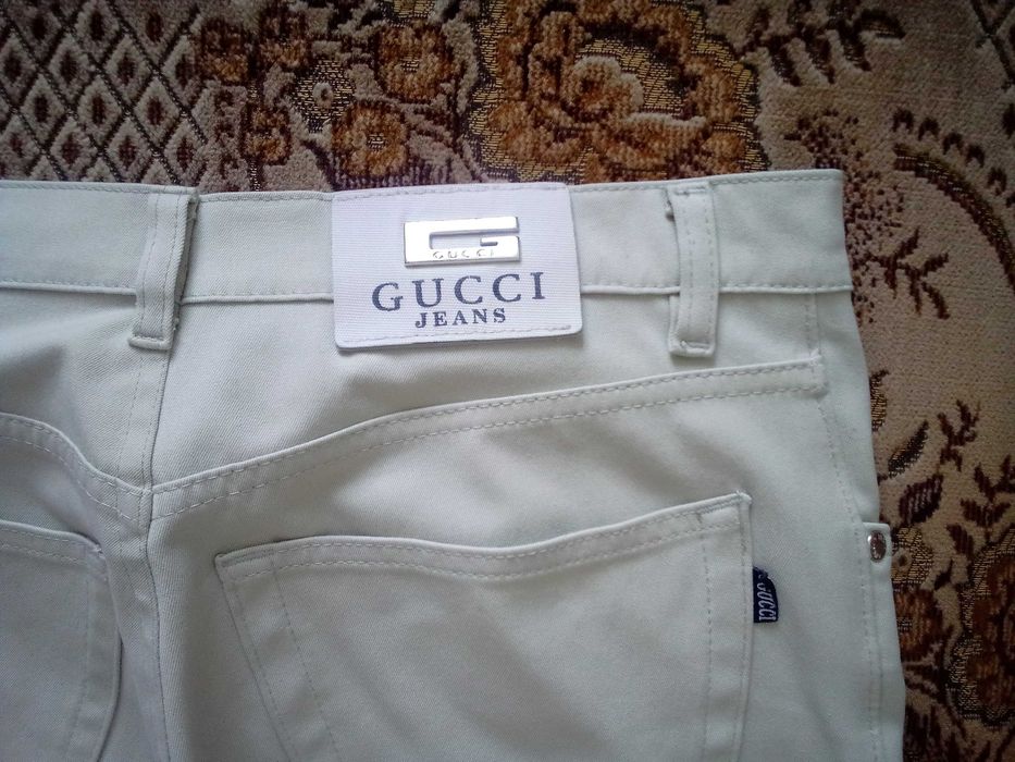 Spodnie damskie Gucci, rozmiar (włoskie 32, europejskie 36, S)