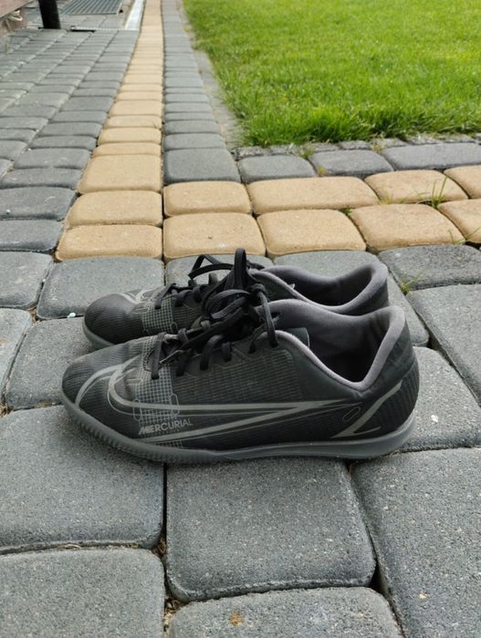 Buty halowe Nike r 38