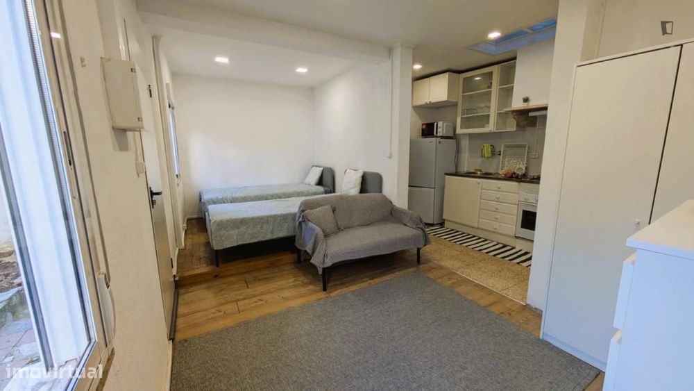 Estúdio - localizado em Amadora Lisbon