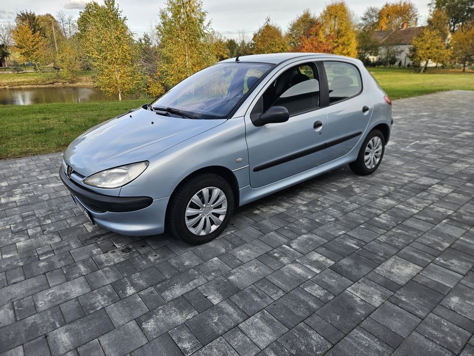 Peugeot 206