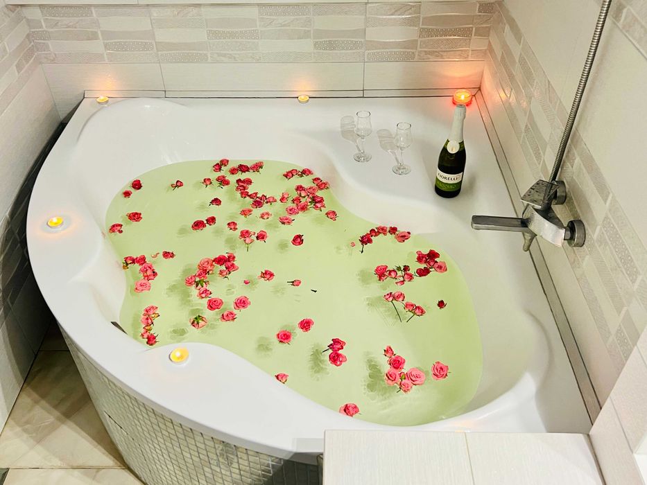 Посуточно и почасово квартира на Троещине, Маяковского, 95Г