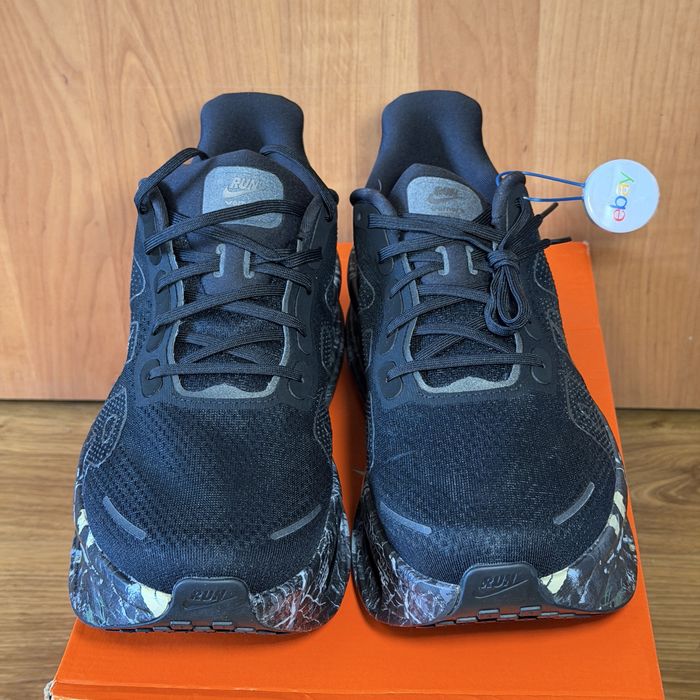 Оригінальні Nike Vomero Premium розмір 12us