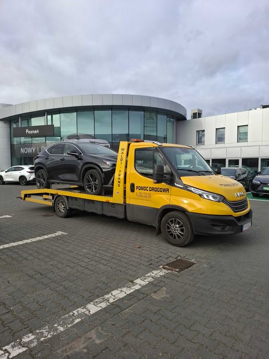 Pomoc Drogowa24h Holowanie Usługi transportowe