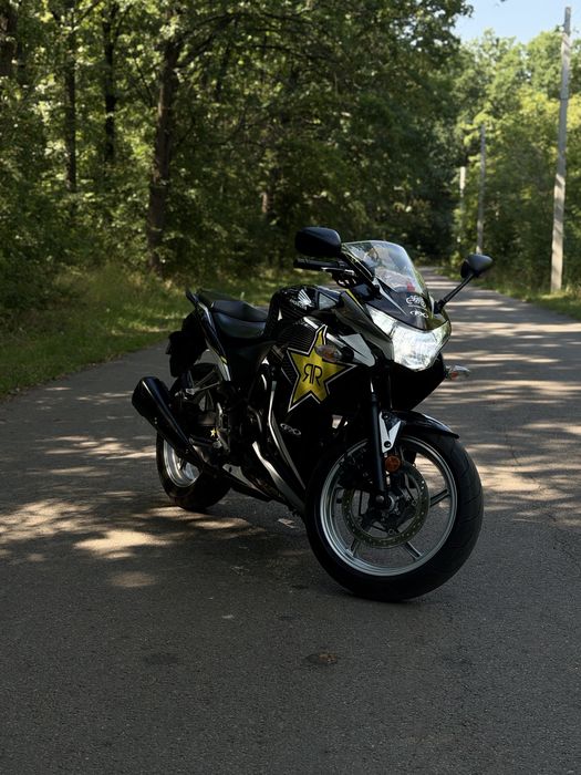 Мотоцикл Honda CBR