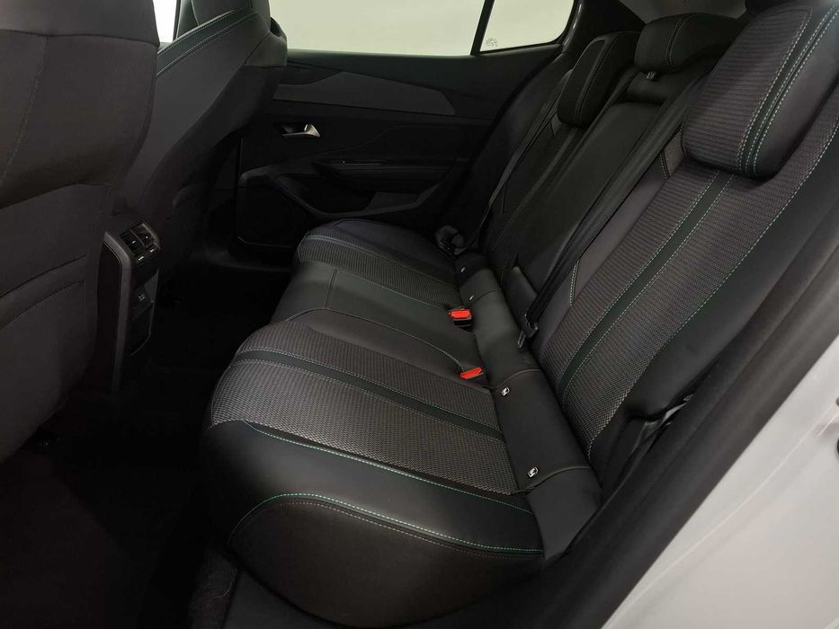 Peugeot 408 allure cx aut 1.2 hibrido 2025
