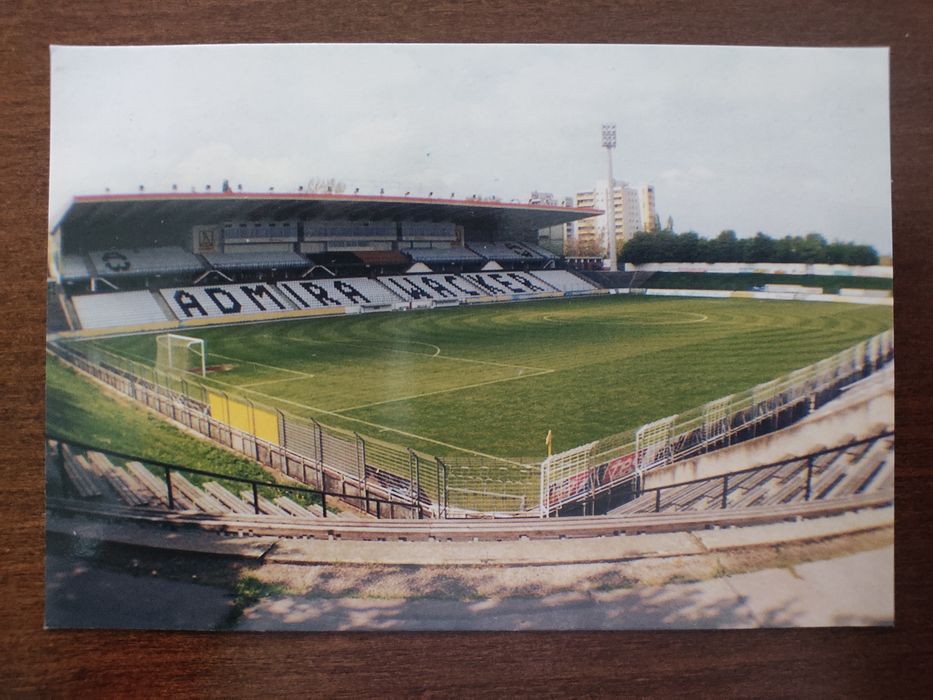 Postais estádios Áustria