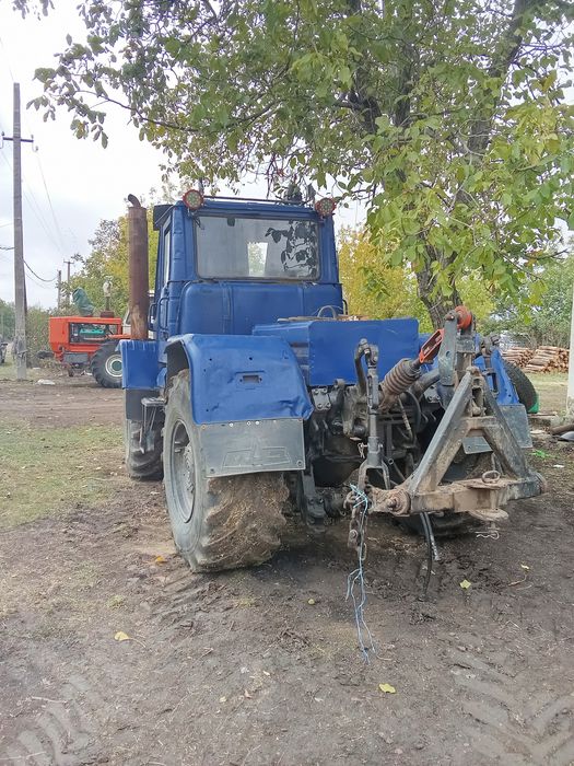 Продаю хтз т150 двигун ямз238
