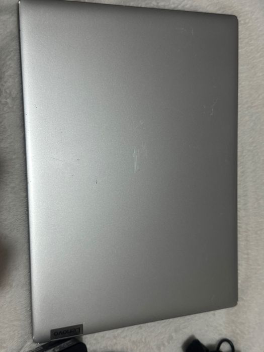 Vendo Lenovo ideaPad 1