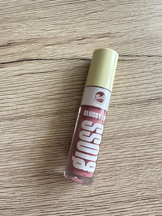 Bell Glossy Lip 04