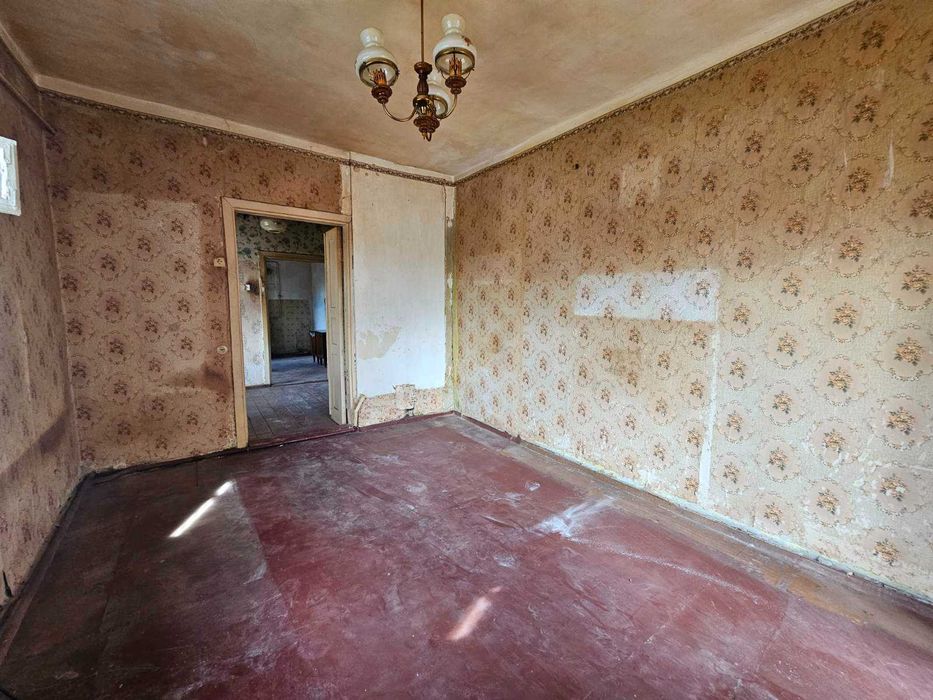 Продаємо частину будинку на Крошні