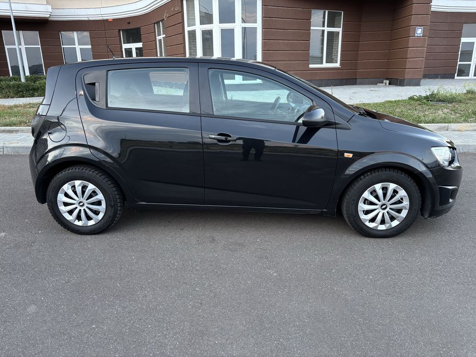 Chevrolet Aveo T300 2012