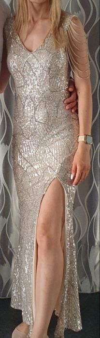 Złota suknia sylwestrowa