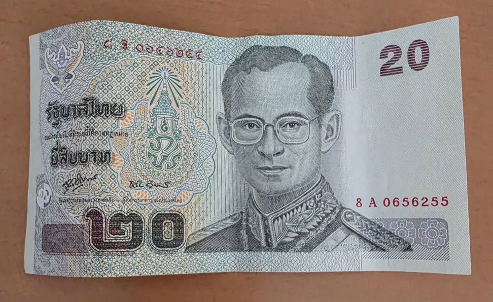 20 baht Tajlandia