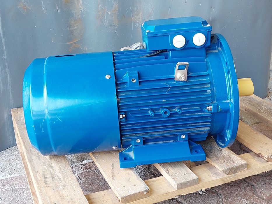 Silnik kołnierzowy elektryczny 7.5kw. 1450obr.  z hamulcem