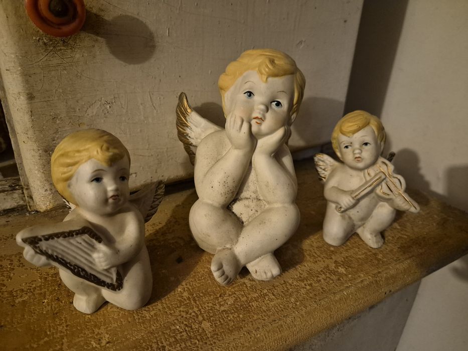 Stare piękne amorki