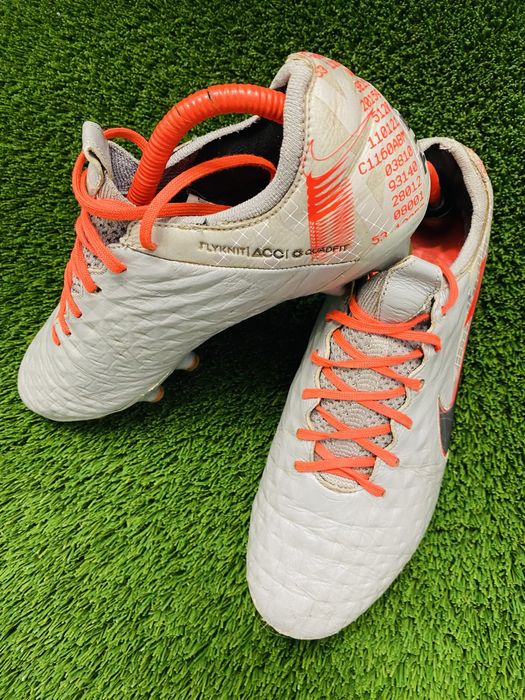 Korki Nike Legend 8 Elite FG - 44