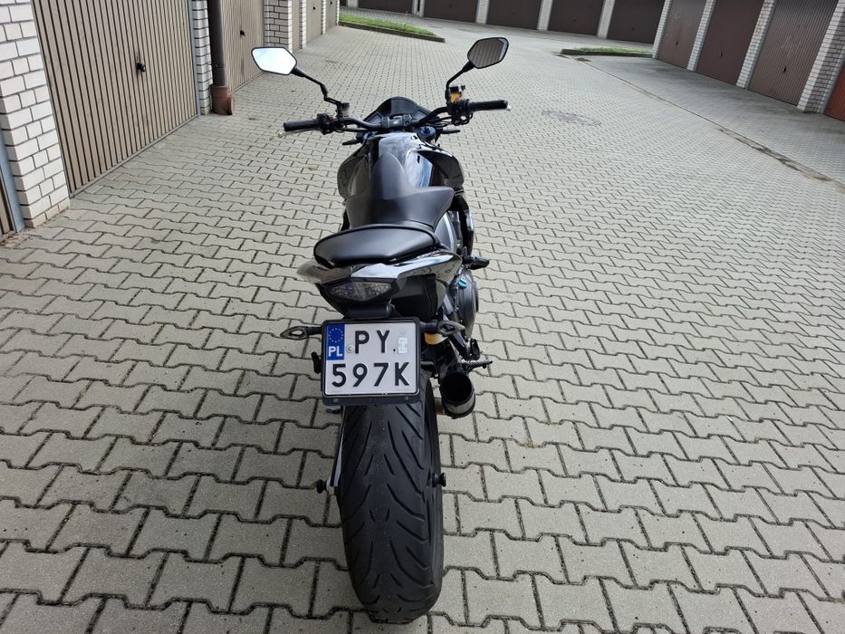 Na sprzedaż HONDA CB1000R z 2010 roku