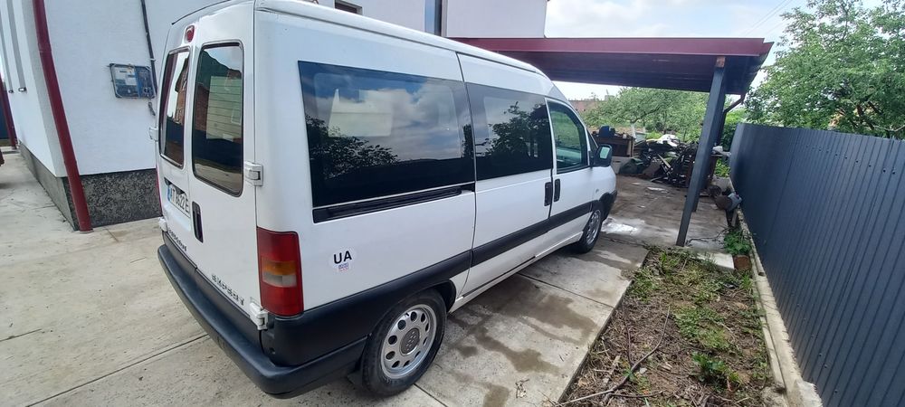 Продам пежо експерт 1.9 дизель.