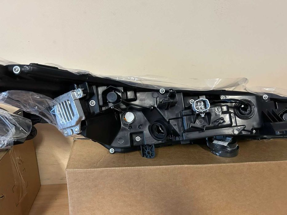 Фари верхні (ДХО) Nissan Rogue T33 2020+ Фары Ніссан рог т33 Xtrail