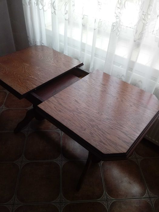 stolik pod telewizor mahoń