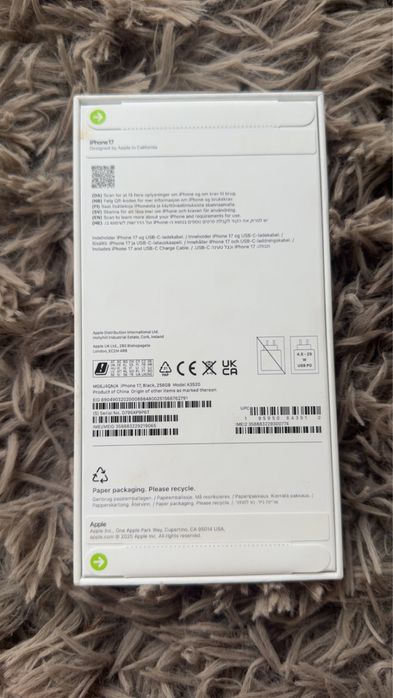 Iphone 17 nowy czarny