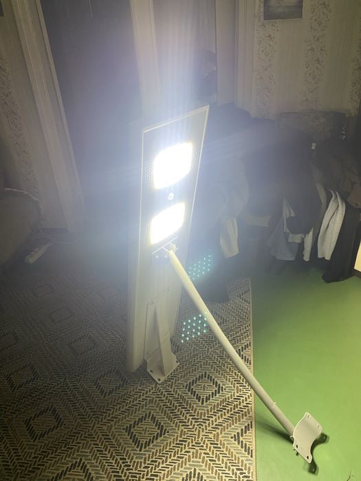 Солнечная панель прожектор 100 ват