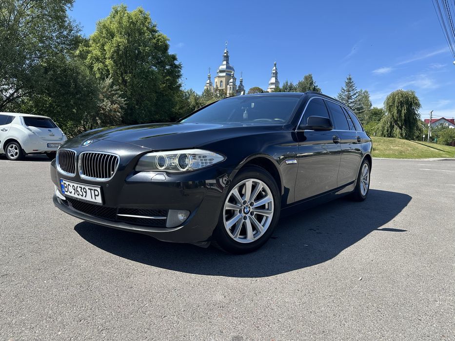 BMW 5 Series F11 2013 рік