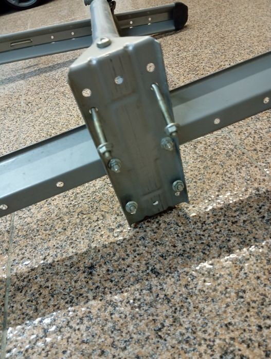 Barras de tejadilho automóvel