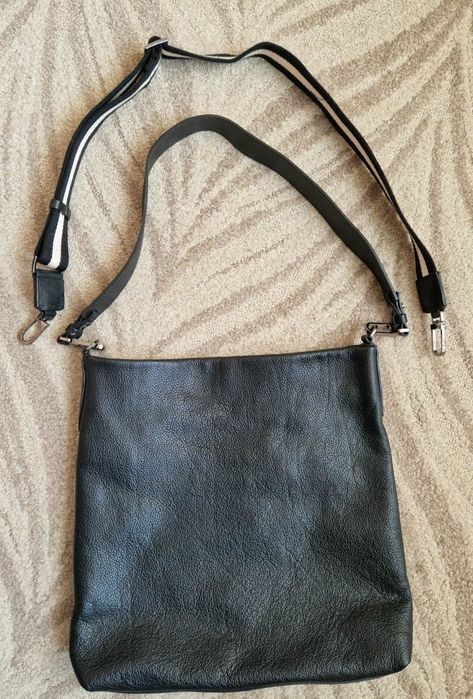 Torebka ze skóry naturalnej Gianni Chiarini