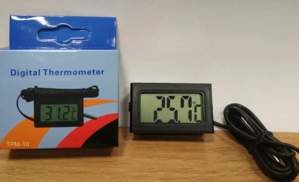 Термометр с выносным датчиком,