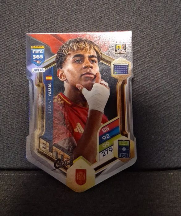 Karta kolekcjonerska ELITA - LAMINE YAMAL