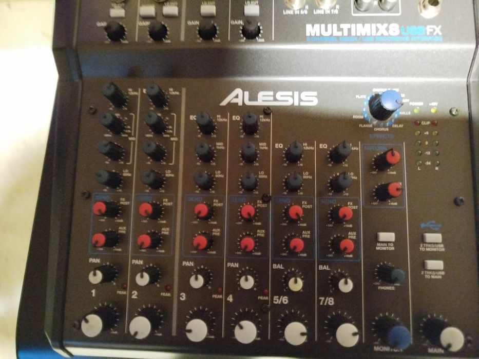 Alesis Multimix8 USB FX