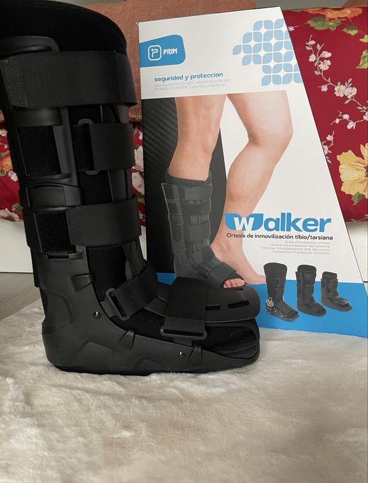 Bota Walker - RESERVADA - NOVA  com fatura de compra